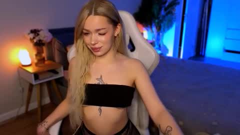 Ella online show from February 9, 2026, 6:06 am