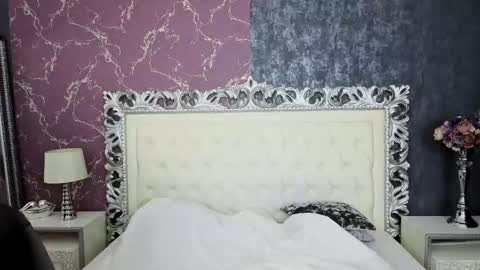 ellaxjane online show from October 3, 2025, 7:33 pm