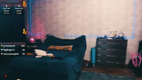 Snapshot of ellen_busty chatting on September 21, 2025, 7:04 pm Elli NEXT STREAM online show from September 21, 2025, 7:04 pm