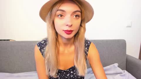 ellen_flow online show from February 8, 2025, 7:48 am