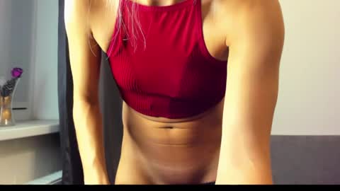 Snapshot of ellen_flow chatting on May 22, 2026, 8:14 pm ellen_flow online show from May 22, 2026, 8:14 pm