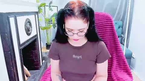ellie_magic online show from March 1, 2025, 5:38 pm