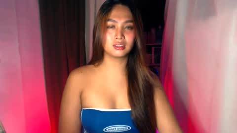 Snapshot of elliecummers chatting on May 18, 2026, 12:29 am ellie online show from May 18, 2026, 12:29 am