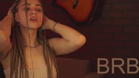 elliecutes online show from February 10, 2025, 9:47 am