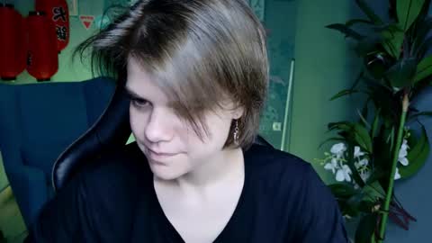 elliemurler online show from October 1, 2025, 9:26 am