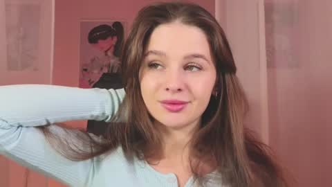 Snapshot of elliephant_ chatting on January 10, 2025, 12:26 pm just Emily online show from January 10, 2025, 12:26 pm