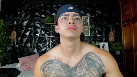 Snapshot of elliot_colton chatting on June 13, 2026, 10:51 pm Elloit Colton online show from June 13, 2026, 10:51 pm