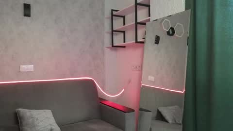 elliot_muscle04 online show from October 12, 2025, 11:42 am