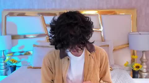 elliotvolkov online show from January 9, 2026, 4:43 pm