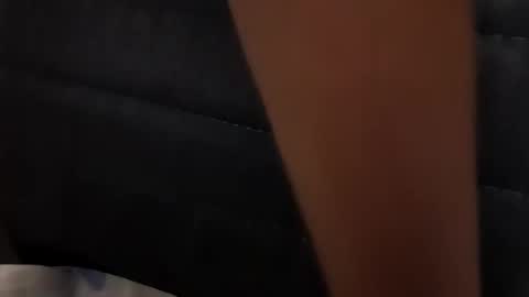 elluch0s online show from January 4, 2025, 4:23 am