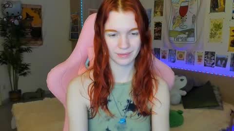 Snapshot of elly_milas chatting on February 9, 2025, 8:33 am Elly     Fansly  online show from February 9, 2025, 8:33 am