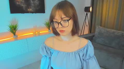 Snapshot of ellyford chatting on January 17, 2025, 1:35 pm Elly online show from January 17, 2025, 1:35 pm