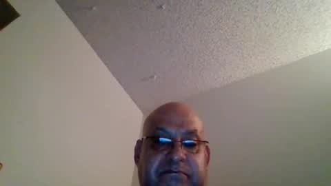 elmario24 online show from February 26, 2026, 8:02 am