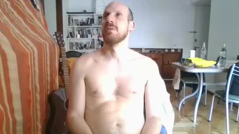 Mati Restrepo online show from January 7, 2025, 6:24 pm