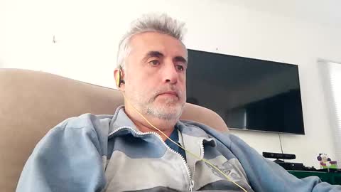 fer online show from January 1, 2025, 3:14 pm