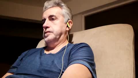 fer online show from January 21, 2025, 8:52 am