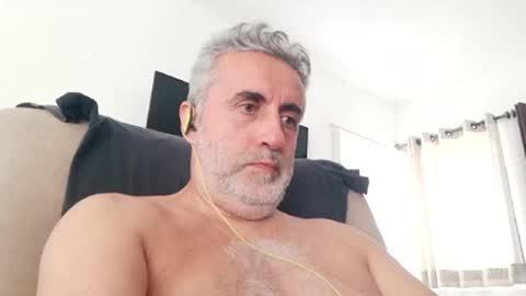 fer online show from March 9, 2025, 10:30 pm