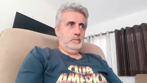 fer online show from November 21, 2025, 6:28 pm