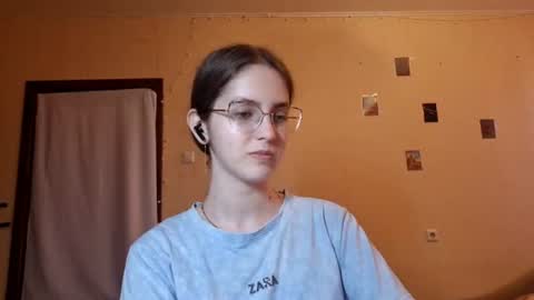 Kate online show from June 10, 2026, 2:49 pm