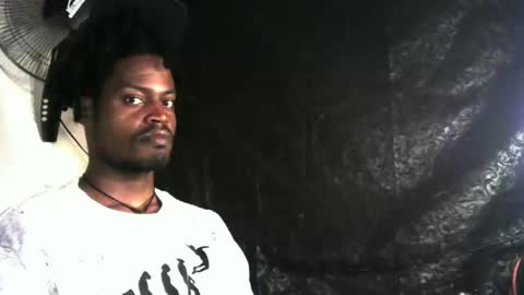 EL NIIGGGAA  21                                                                  EL NIGGA  21 online show from December 8, 2024, 3:00 am