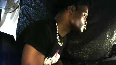 EL NIIGGGAA  21                                                                  EL NIGGA  21 online show from December 23, 2024, 4:22 am