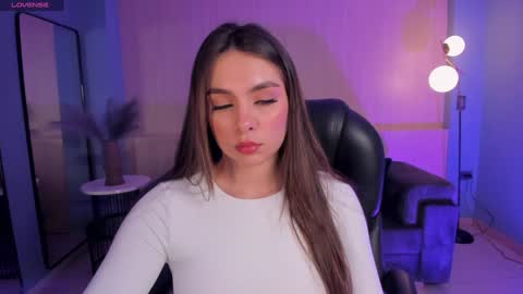 ELOISA OLIVERO online show from January 27, 2025, 11:32 am