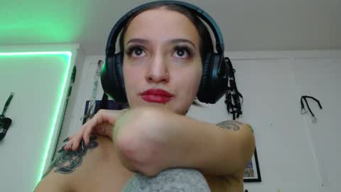 Chelsea  Please help me to reach 100 thumbs up online show from February 9, 2025, 1:00 am