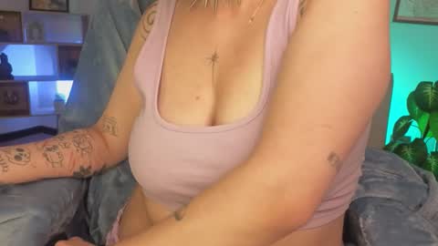 Eloise  . online show from December 2, 2025, 4:40 am