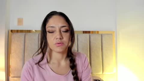 EloiseQuinn online show from October 14, 2025, 1:23 pm