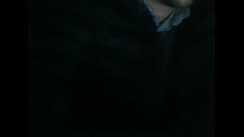 elpeladilla online show from December 29, 2024, 4:16 am