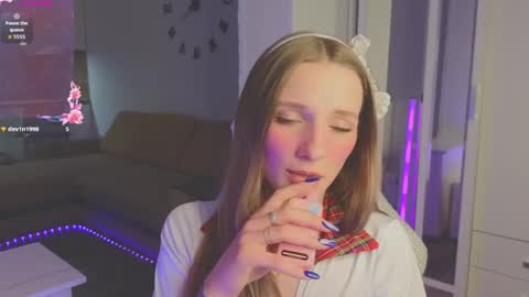 elsa_cute1 online show from April 9, 2026, 11:21 pm