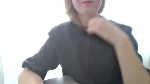 Snapshot of elsamartinez chatting on September 26, 2025, 9:57 am ElsaMartinez online show from September 26, 2025, 9:57 am