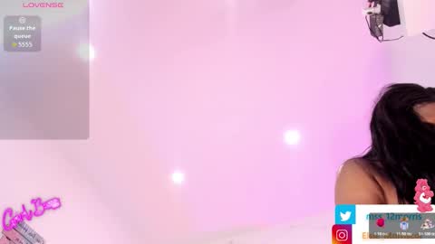 elsiemorrison online show from March 2, 2026, 1:07 pm