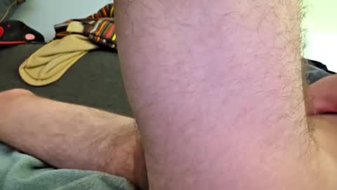 eltonyoo online show from April 23, 2026, 2:08 pm