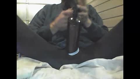 elwooood7 online show from January 4, 2025, 1:21 pm