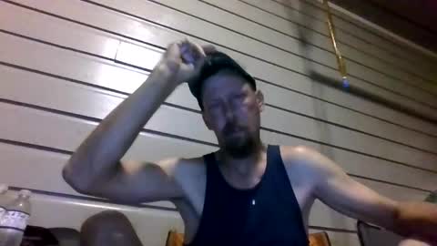 elwooood7 online show from October 4, 2025, 10:02 am