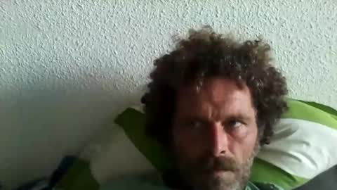 elyjahoye online show from September 12, 2025, 11:54 am