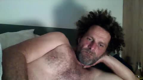 elyjahoye online show from March 31, 2026, 8:31 pm