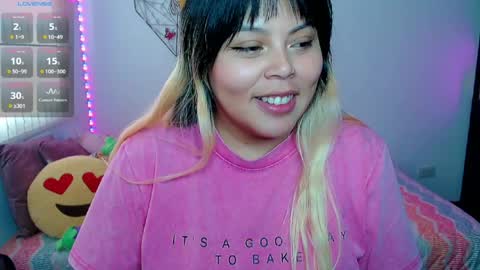 Snapshot of elymoon chatting on April 27, 2026, 10:19 pm Ely online show from April 27, 2026, 10:19 pm