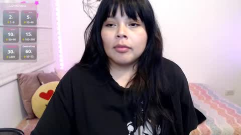 Snapshot of elymoon chatting on May 27, 2026, 1:57 am Ely online show from May 27, 2026, 1:57 am