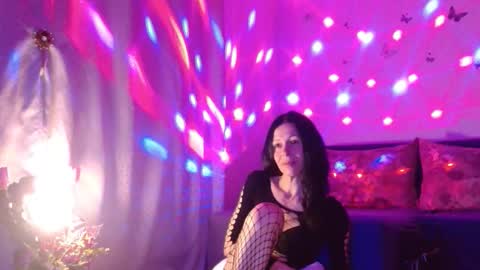 Elisa online show from March 4, 2026, 11:00 pm