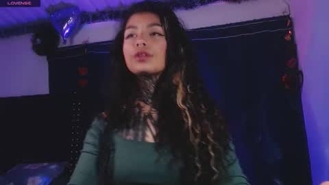 ema_ploxx online show from February 20, 2026, 6:19 am