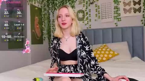 Emma online show from December 5, 2025, 12:03 pm