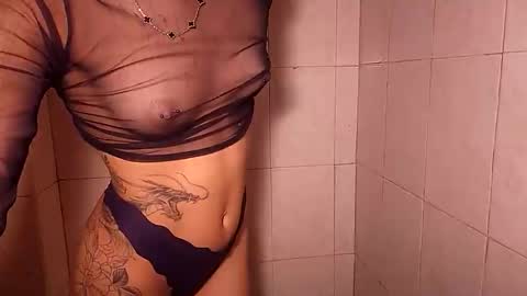 Ema Luna online show from April 5, 2026, 2:09 am