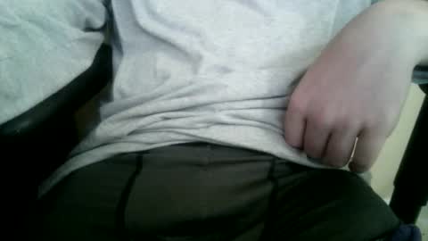 Snapshot of emberrush chatting on October 22, 2025, 7:24 pm Ember online show from October 22, 2025, 7:24 pm