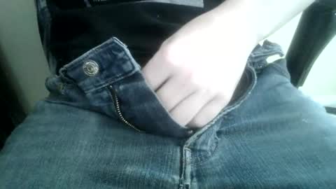 Snapshot of emberrush chatting on November 15, 2025, 6:15 pm Ember online show from November 15, 2025, 6:15 pm