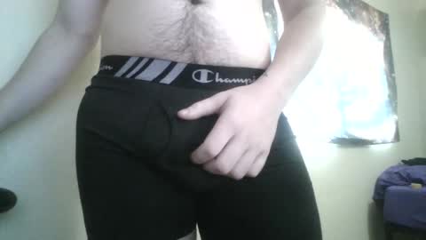 Snapshot of emberrush chatting on December 16, 2025, 6:35 pm Ember online show from December 16, 2025, 6:35 pm