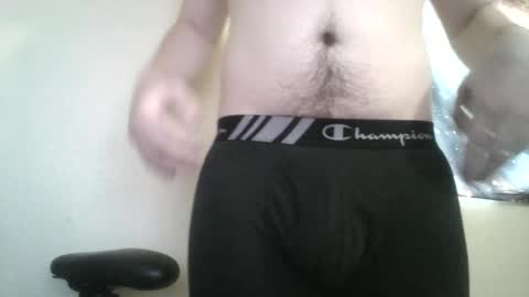 Snapshot of emberrush chatting on December 17, 2025, 9:32 pm Ember online show from December 17, 2025, 9:32 pm