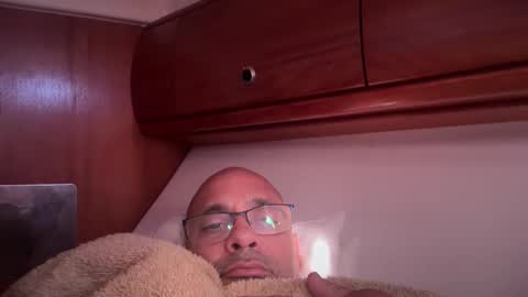 emcuba online show from January 10, 2026, 9:00 am