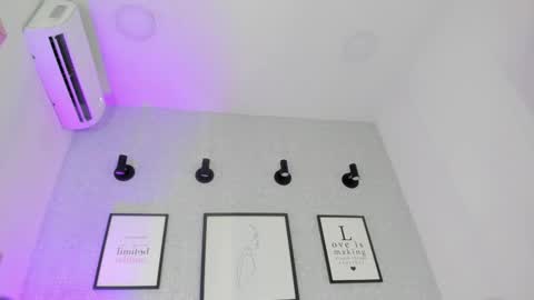 emelie_89 online show from February 28, 2025, 7:03 pm